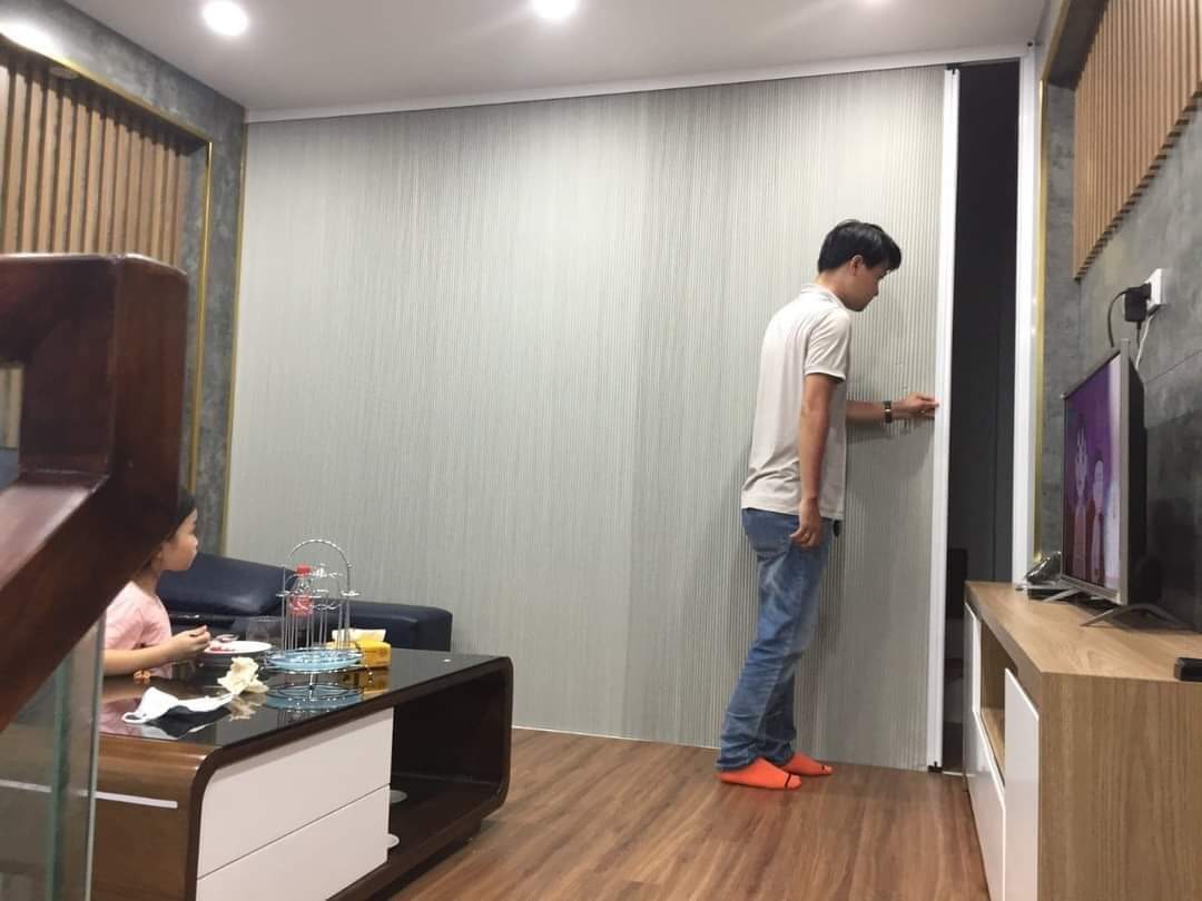 V&aacute;ch r&egrave;m tổ ong ngăn lạnh điều h&ograve;a H&agrave; Tĩnh